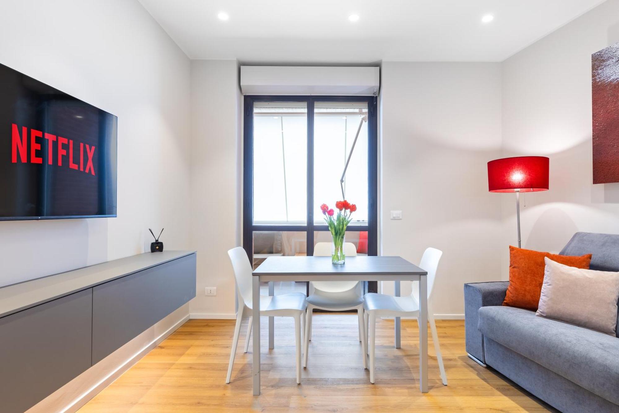C8 Apartments Asti Exterior photo