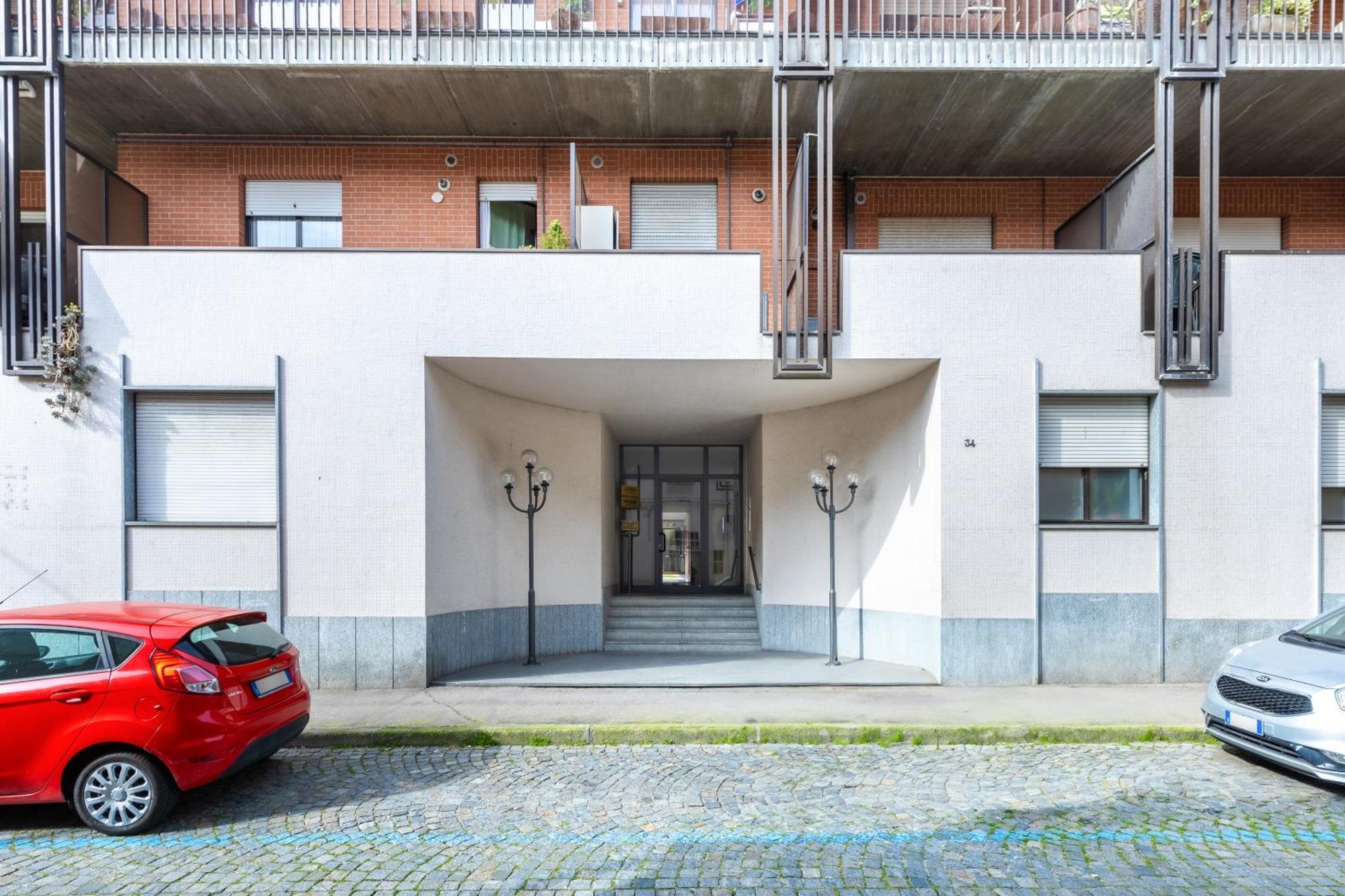 C8 Apartments Asti Exterior photo